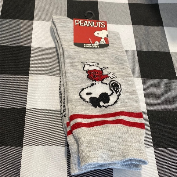 NWT Peanuts Gray and Red Snoopy Socks Adult Tall Socks - Picture 1 of 5